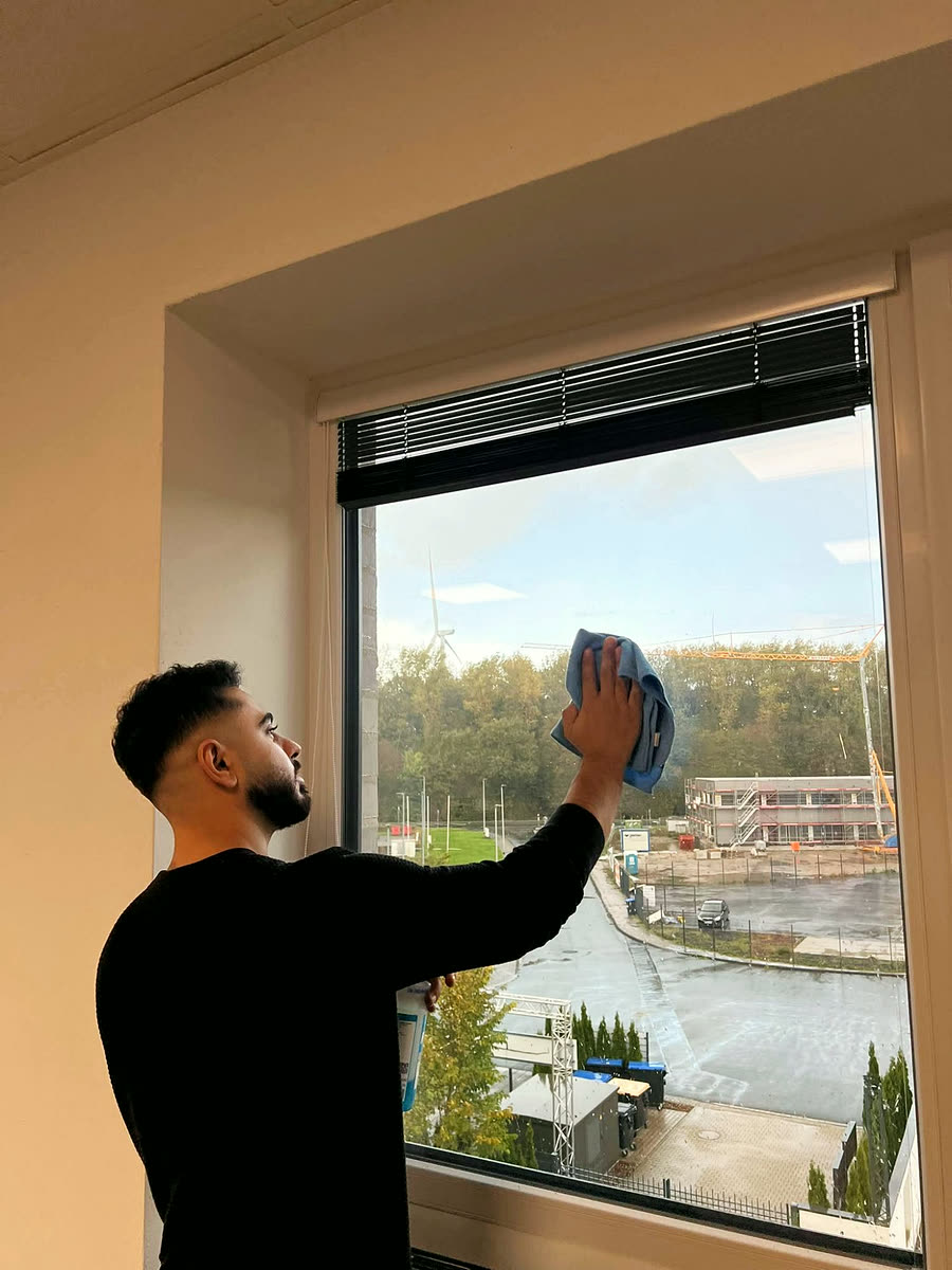 Fenster- & Glasreinigung – Cleanco